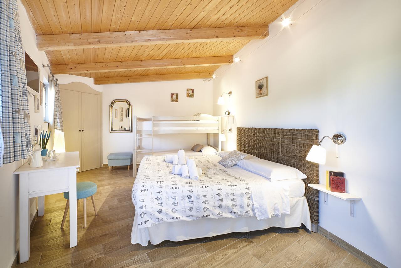Quadruple Room,520713159:JPEG